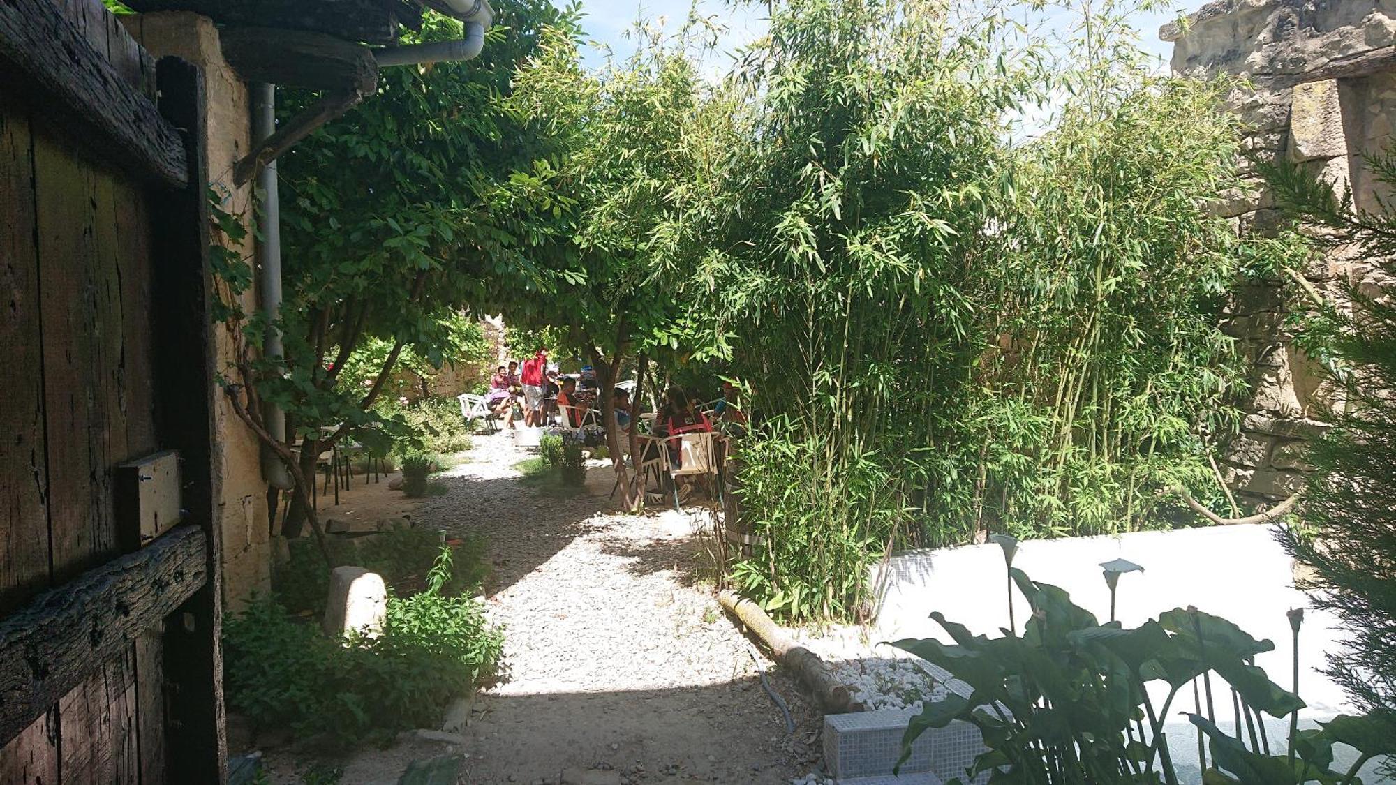 Albergue Sansol - El Oasis Del Camino Frances - Exclusivo Para Peregrinos Екстер'єр фото