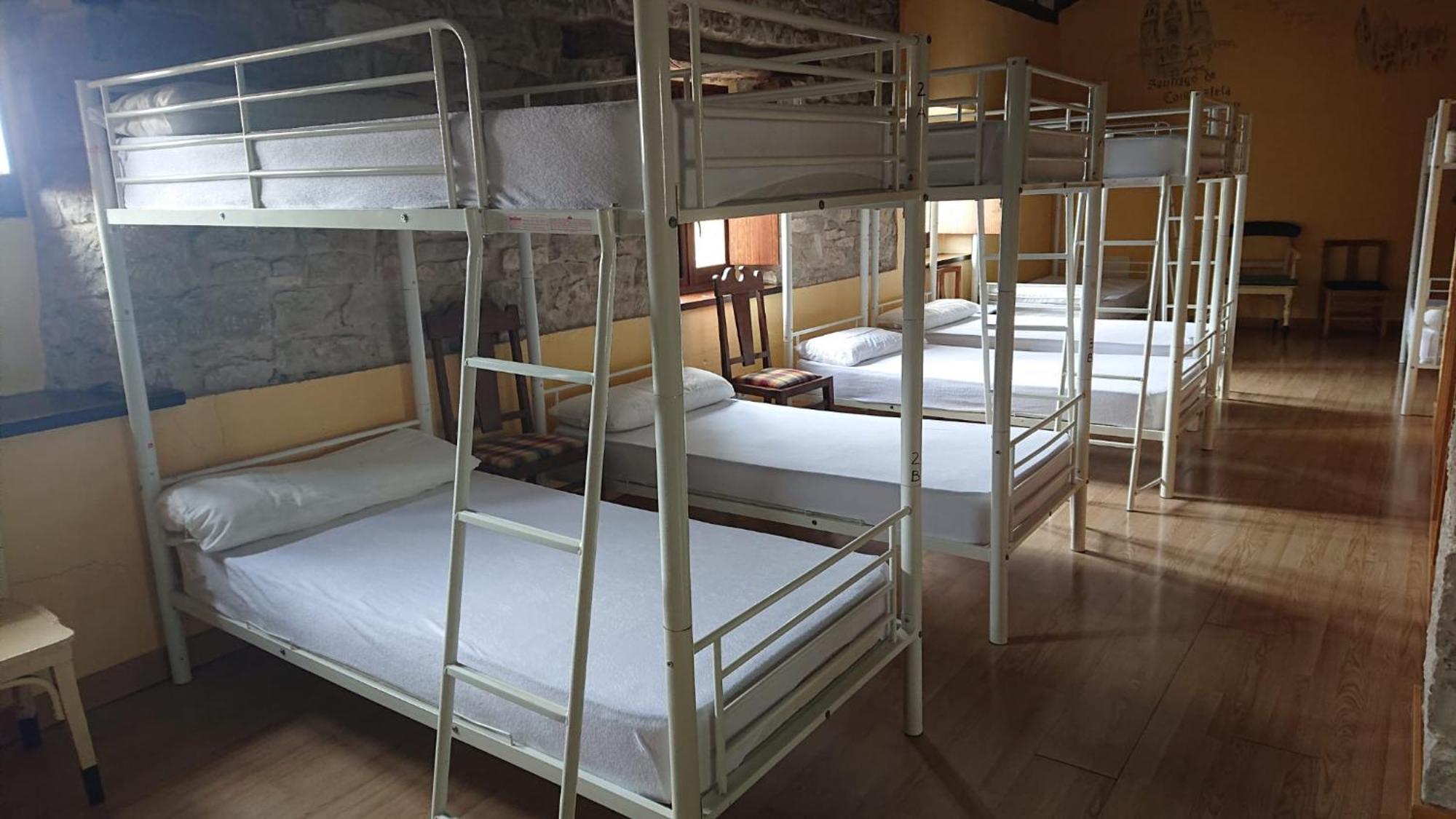 Albergue Sansol - El Oasis Del Camino Frances - Exclusivo Para Peregrinos Екстер'єр фото
